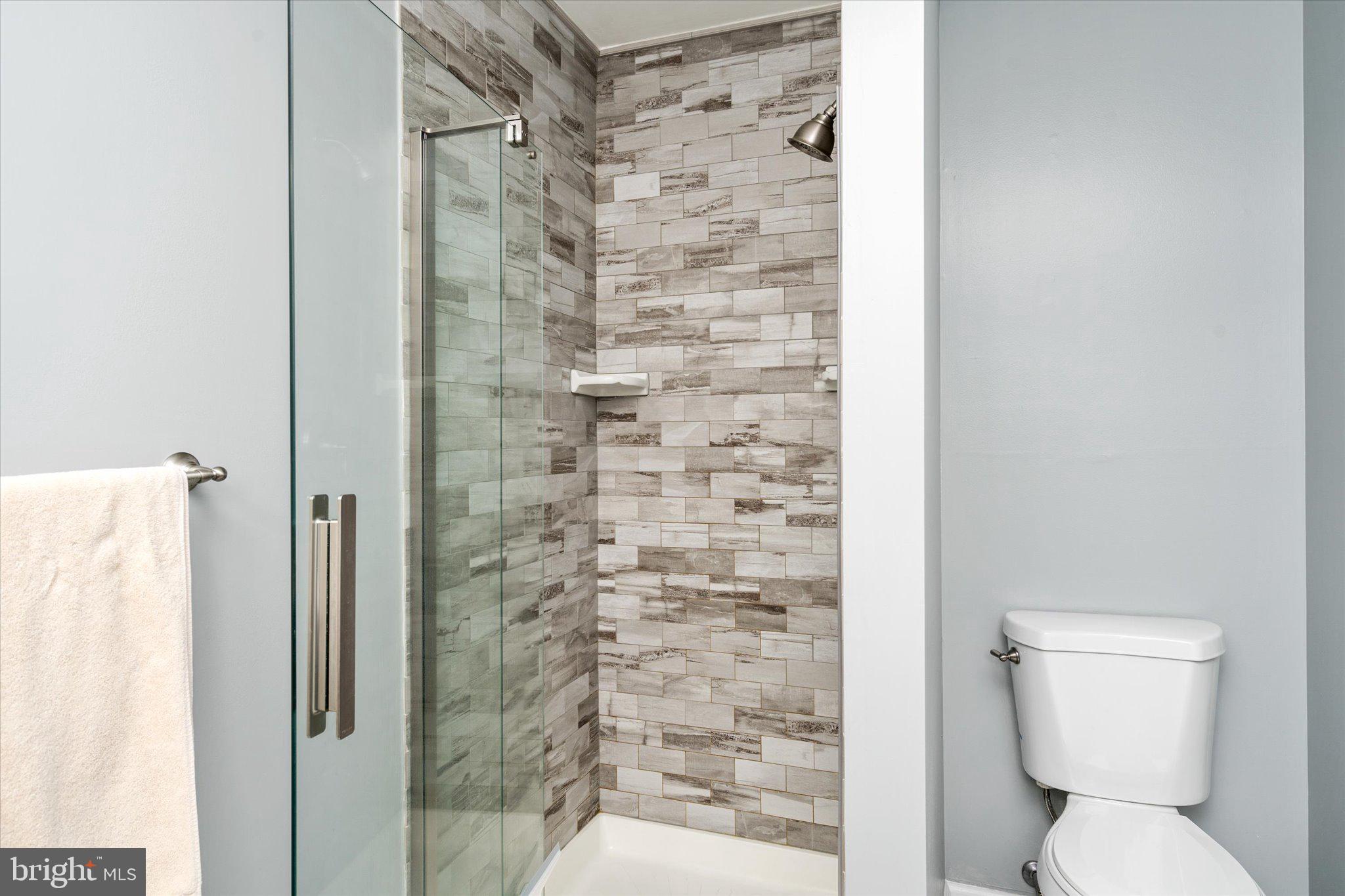 15 Baggaley Road Hamilton, NJ 08690 - Photo 27 of 35