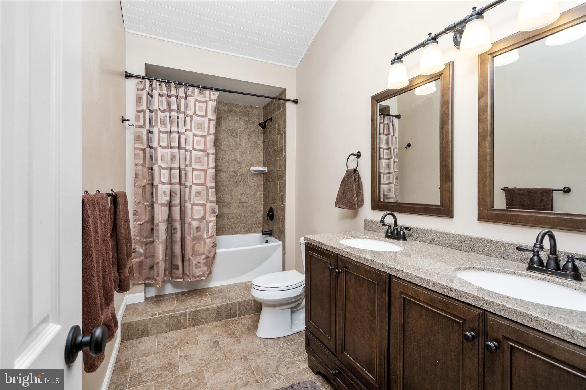 15 Baggaley Road Hamilton, NJ 08690 - Photo 30 of 35