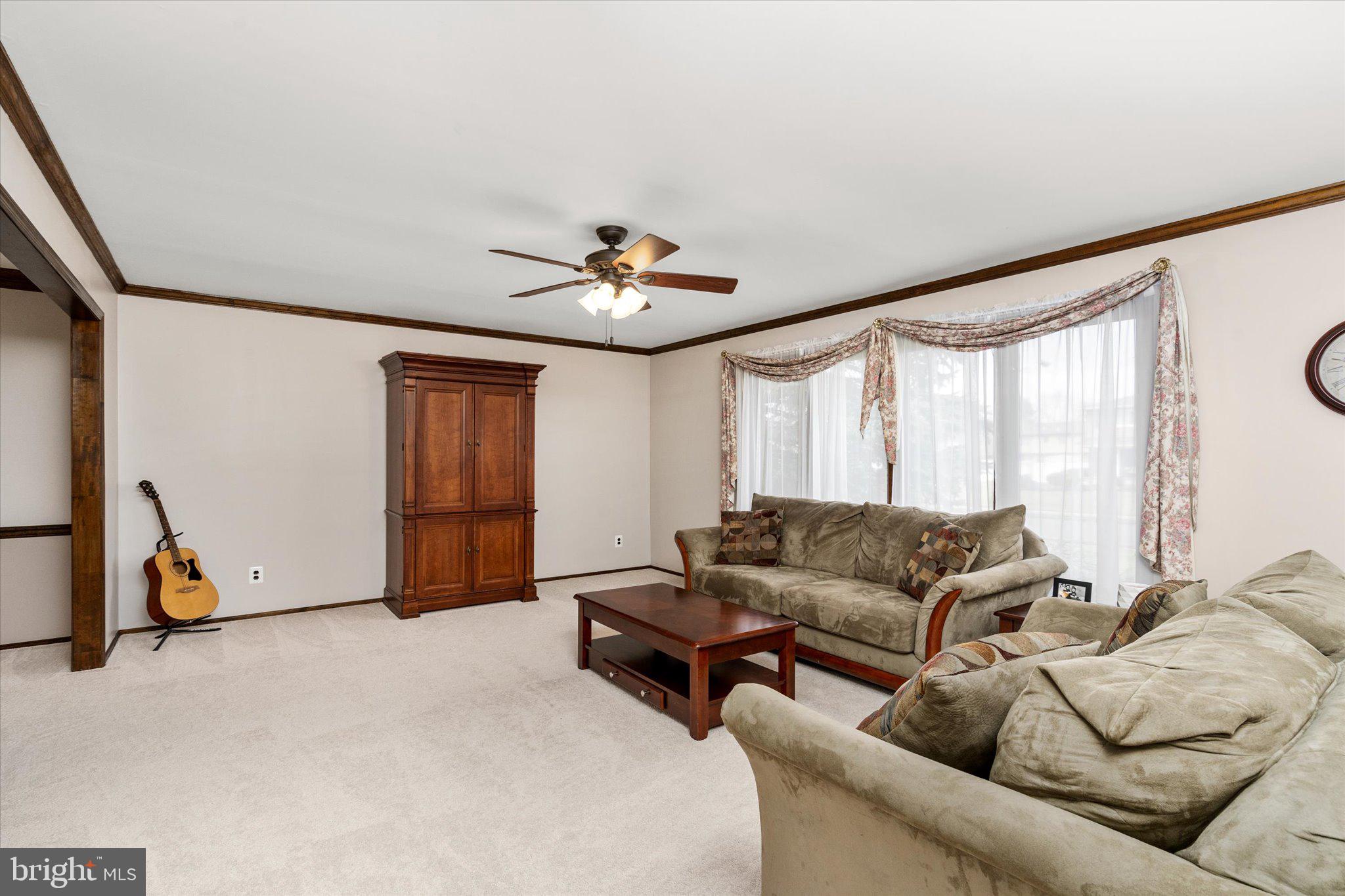 15 Baggaley Road Hamilton, NJ 08690 - Photo 6 of 35