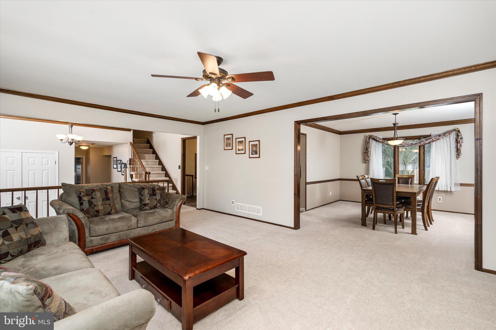 15 Baggaley Road Hamilton, NJ 08690 - Photo 7 of 35