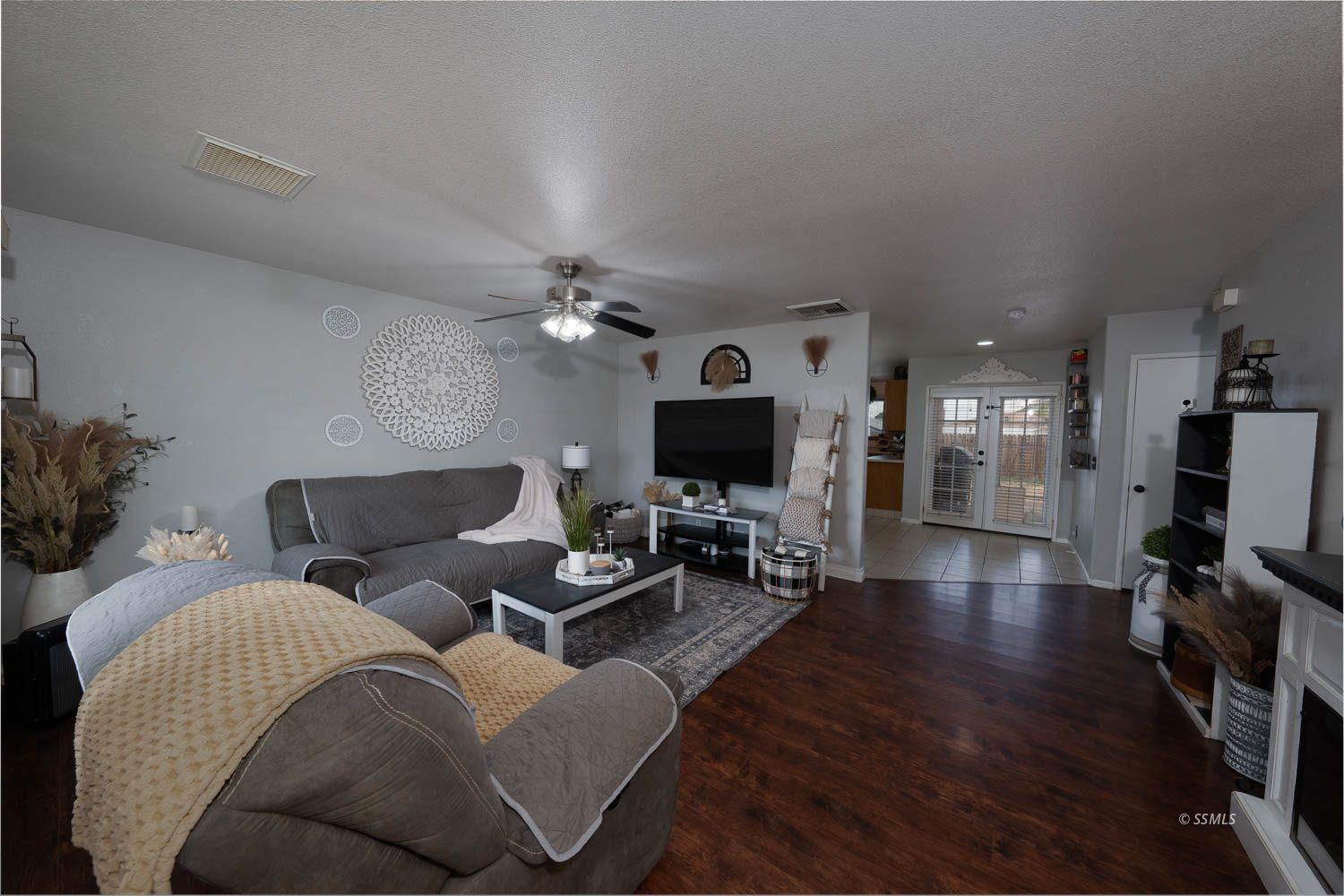 1232 South Yorktown Street Ridgecrest, CA 93555 - Photo 5 of 30 Gallery Image 5
