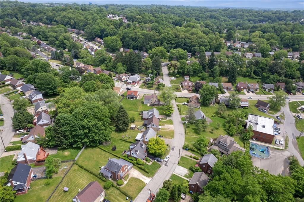 428 Beulah Road Pittsburgh, PA 15235 - Photo 39 of 39 an aerial view of residential houses with outdoor space