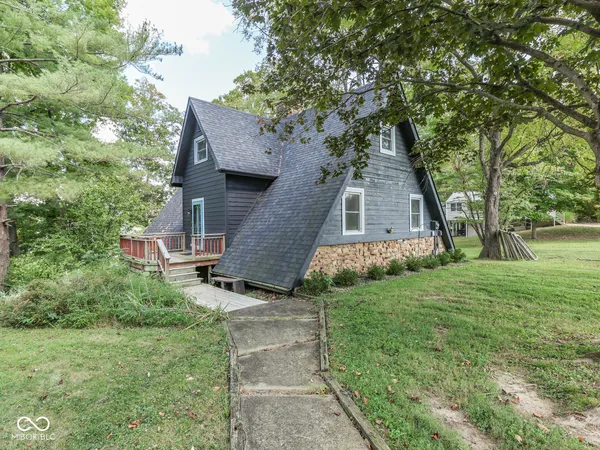 $799,900 | 7307 Center Lake Road, Nineveh, IN 46164