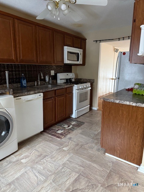 129 Brittany Farms Road, Unit D New Britain, CT 06053 - Photo 2 of 7