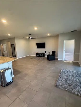 $2,500 | 10664 Tally Fawn Loop, San Antonio, FL 33576