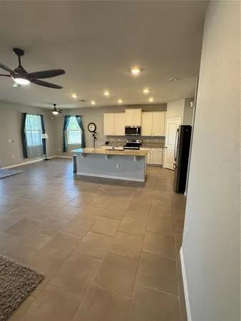 $2,500 | 10664 Tally Fawn Loop, San Antonio, FL 33576