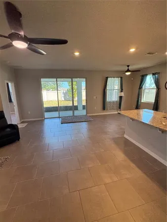 $2,500 | 10664 Tally Fawn Loop, San Antonio, FL 33576