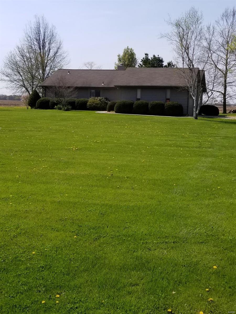 9704 Possum Hill Road Worden, IL 62097 - Photo 1 of 3