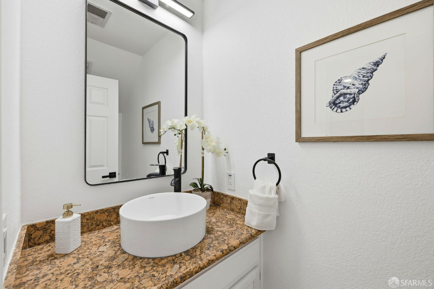 287 Scotts Valley Hercules, CA 94547 - Photo 33 of 42