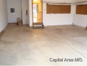 2700 Carl Prairie Drive Springfield, IL 62703 - Photo 11 of 11