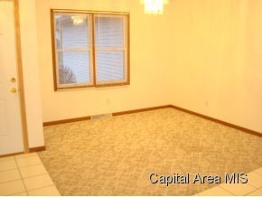 2700 Carl Prairie Drive Springfield, IL 62703 - Photo 3 of 11