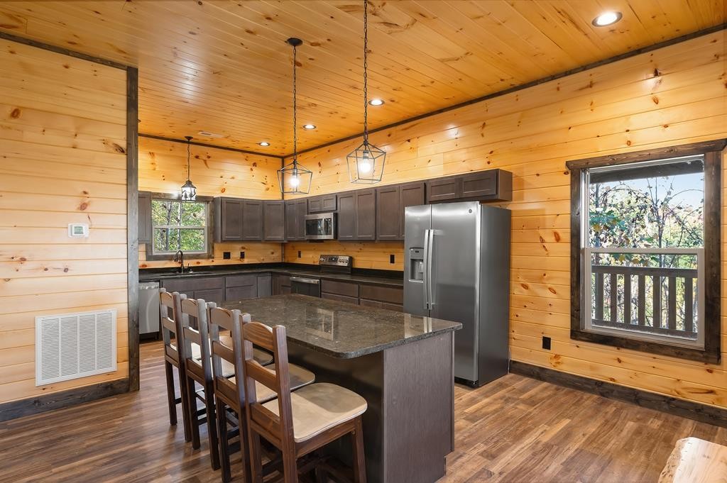 908 Crooked Ridge Road Gatlinburg, TN 37738 - Photo 20 of 60 Gallery Image 20