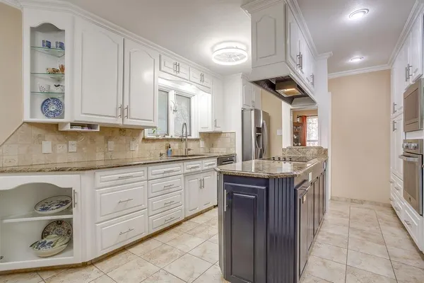 $559,000 | 1205 Shady Creek Drive, Euless, TX 76040