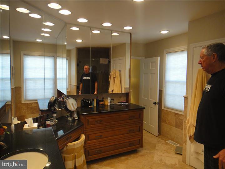 523 Putnam Road Merion Station, PA 19066 - Photo 10 of 24 Master Bathroom