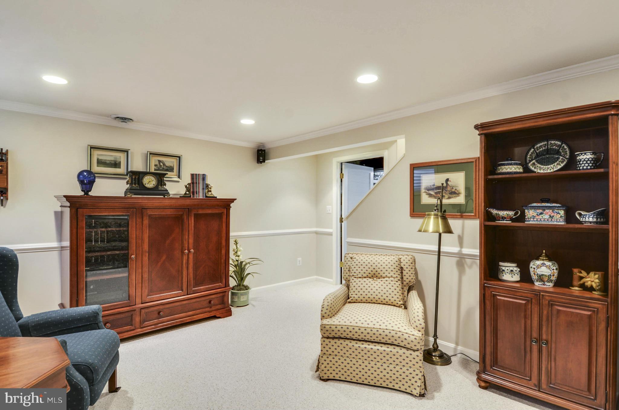 9420 Elger Mill Road Gaithersburg, MD 20886 - Photo 25 of 30 Finished lower level