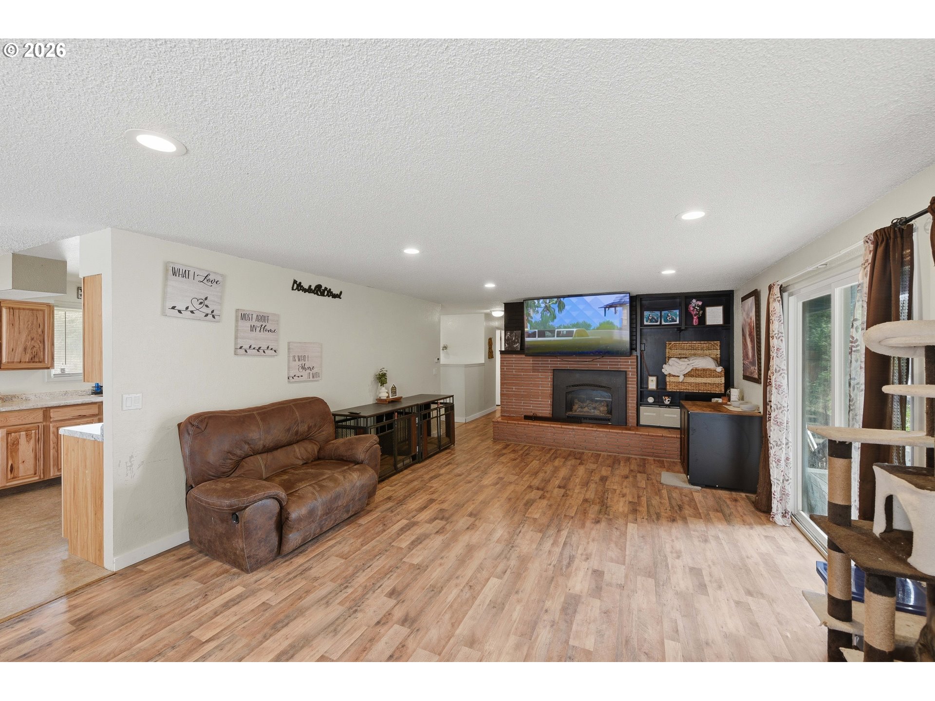 2617 Union Avenue North Bend, OR 97459 - Photo 13 of 46
