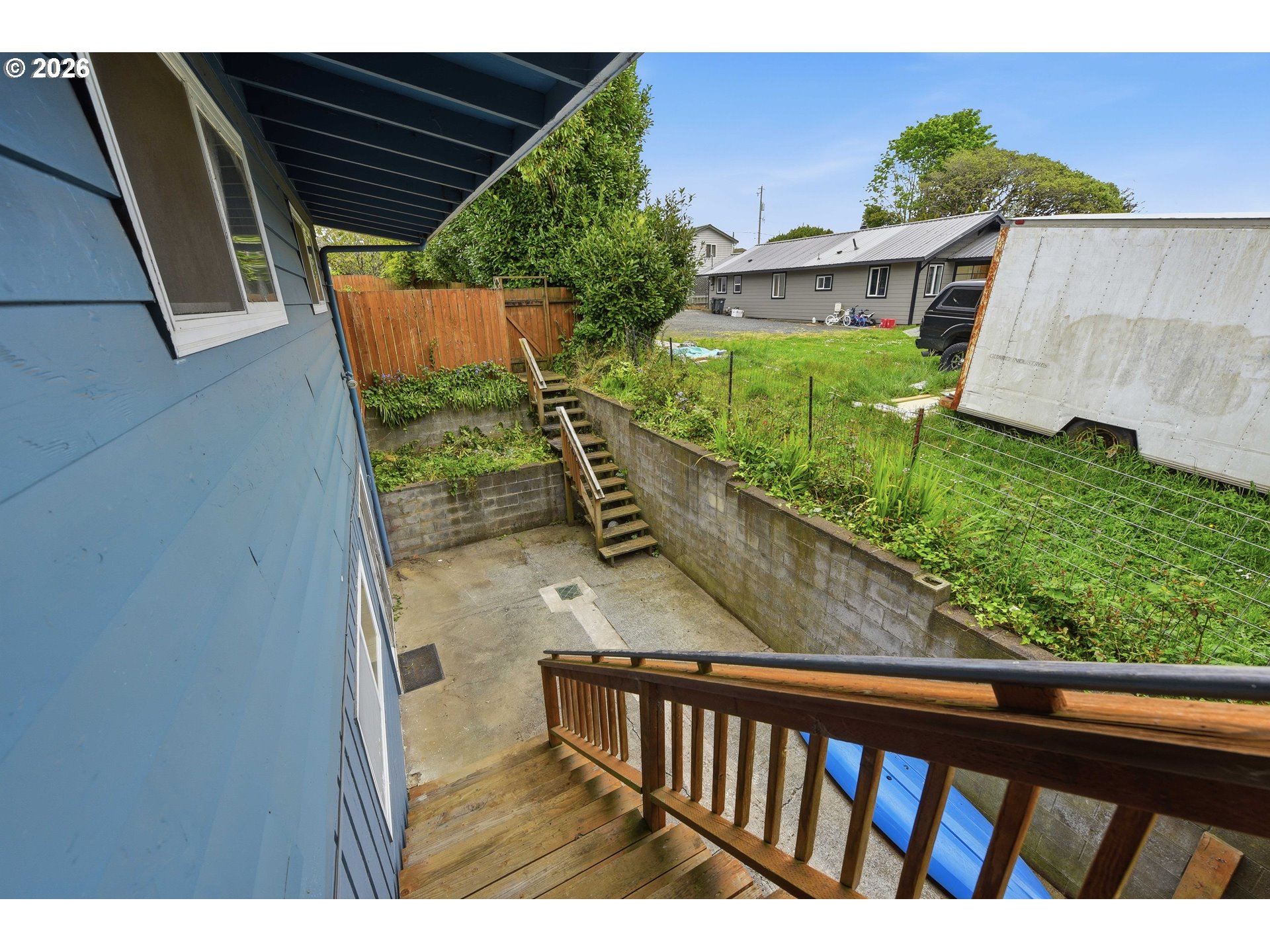 2617 Union Avenue North Bend, OR 97459 - Photo 38 of 46