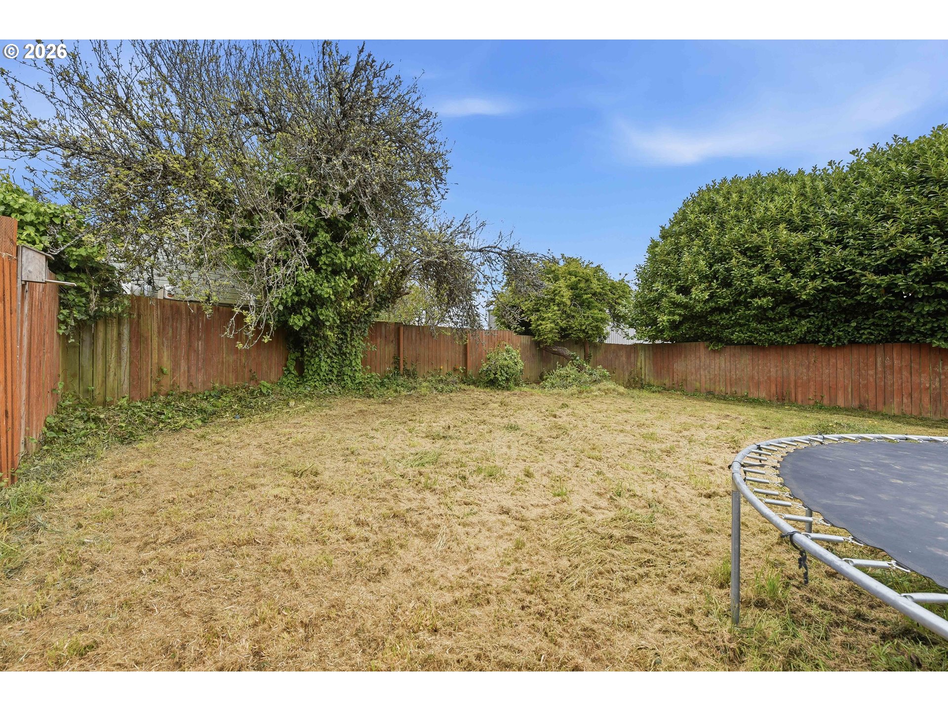 2617 Union Avenue North Bend, OR 97459 - Photo 43 of 46