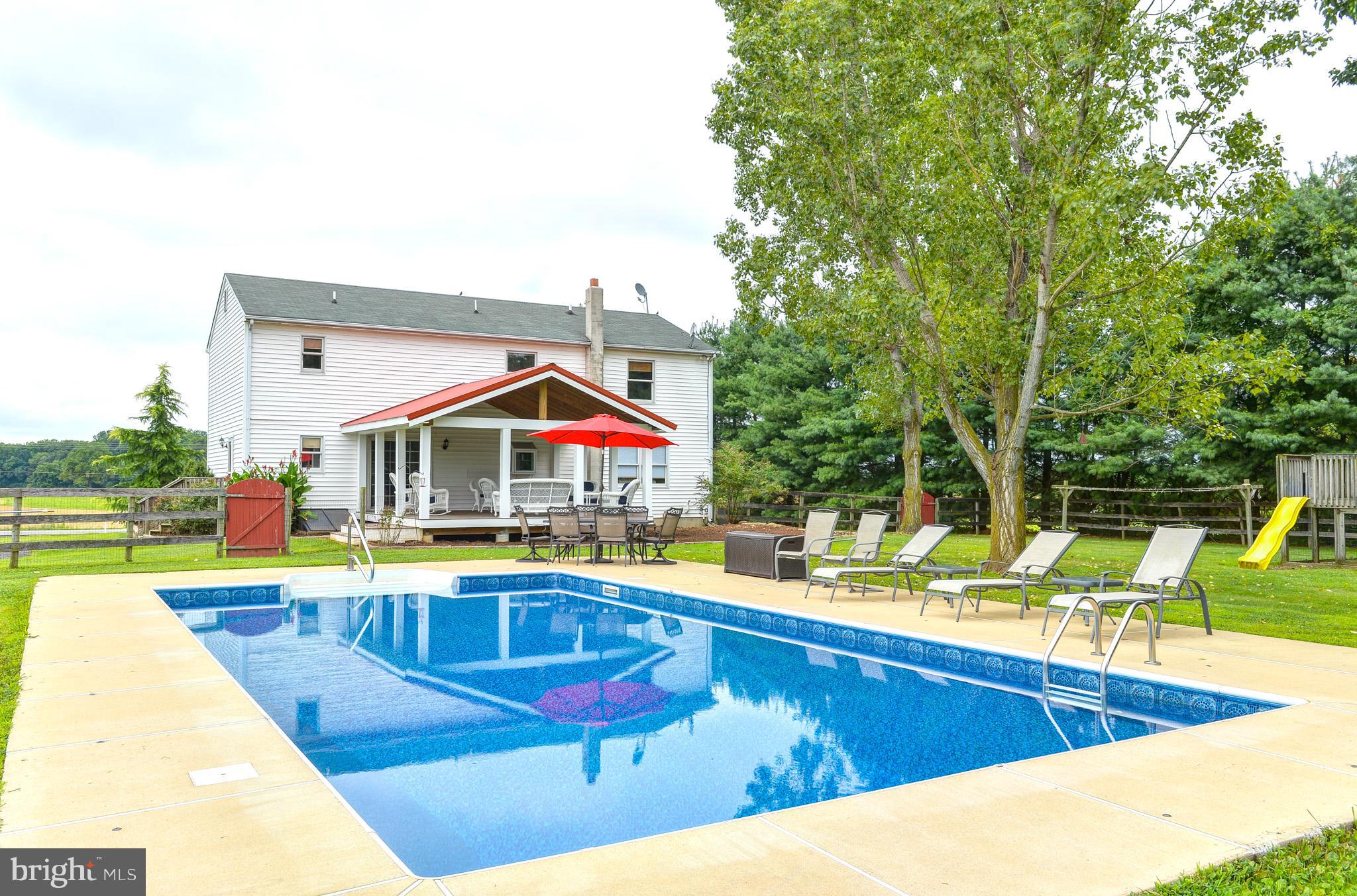 800 Glebe Road Earleville, MD 21919 - Photo 19 of 27 Back yard pool