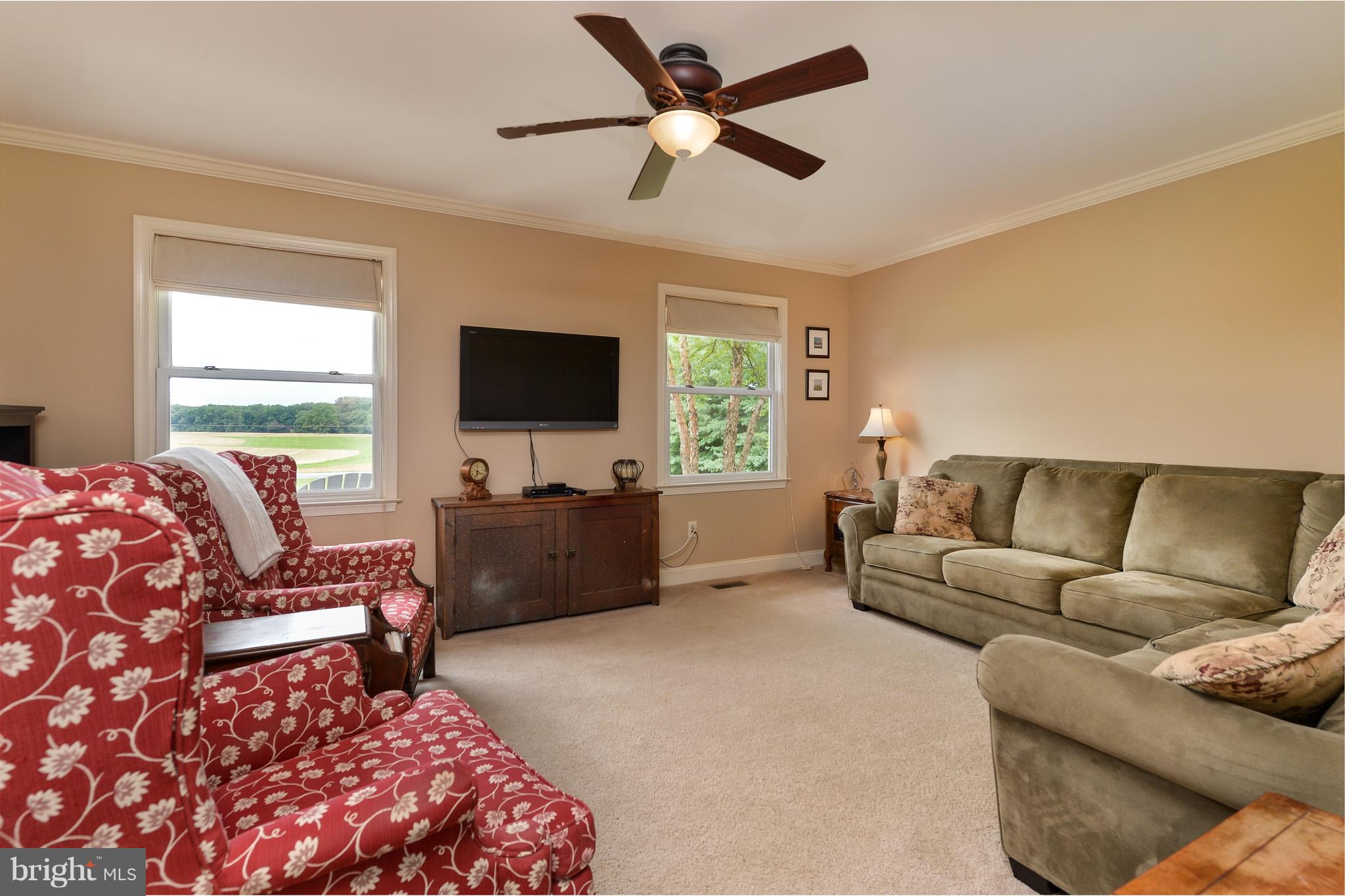 800 Glebe Road Earleville, MD 21919 - Photo 10 of 27 Living Room