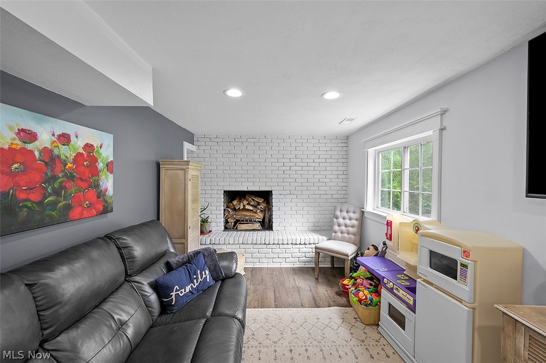 7195 Kingsview Road Northfield, OH 44067 - Photo 24 of 32 Gallery Image 24