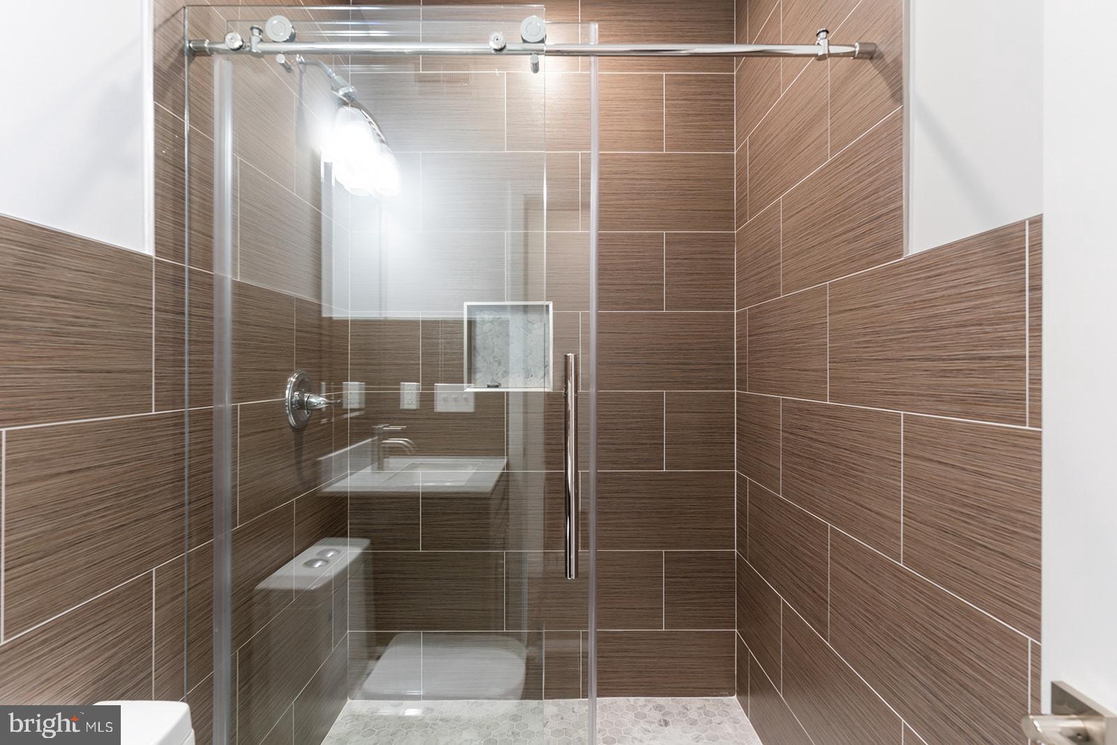 1947 North 7th Street, Unit 2 Philadelphia, PA 19122 - Photo 13 of 31 a bathroom with a shower