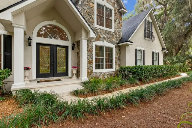 $885,000 | 96051 Palm Bluff Drive, Fernandina Beach, FL 32034