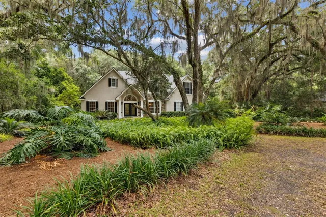 $885,000 | 96051 Palm Bluff Drive, Fernandina Beach, FL 32034