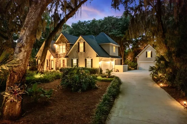 $885,000 | 96051 Palm Bluff Drive, Fernandina Beach, FL 32034