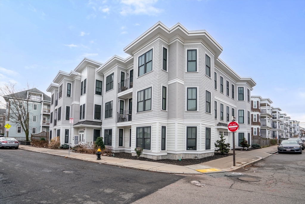 136 Sydney Street, Unit 5 Boston, MA 02125 - Photo 23 of 23