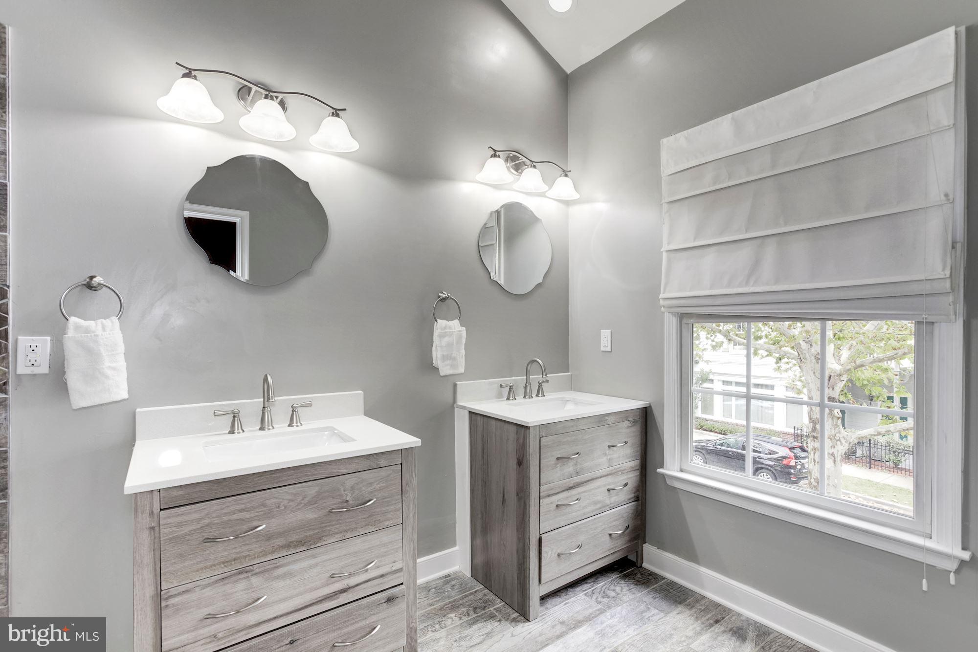 346 Hart Road Gaithersburg, MD 20878 - Photo 14 of 24 Bath (Master)