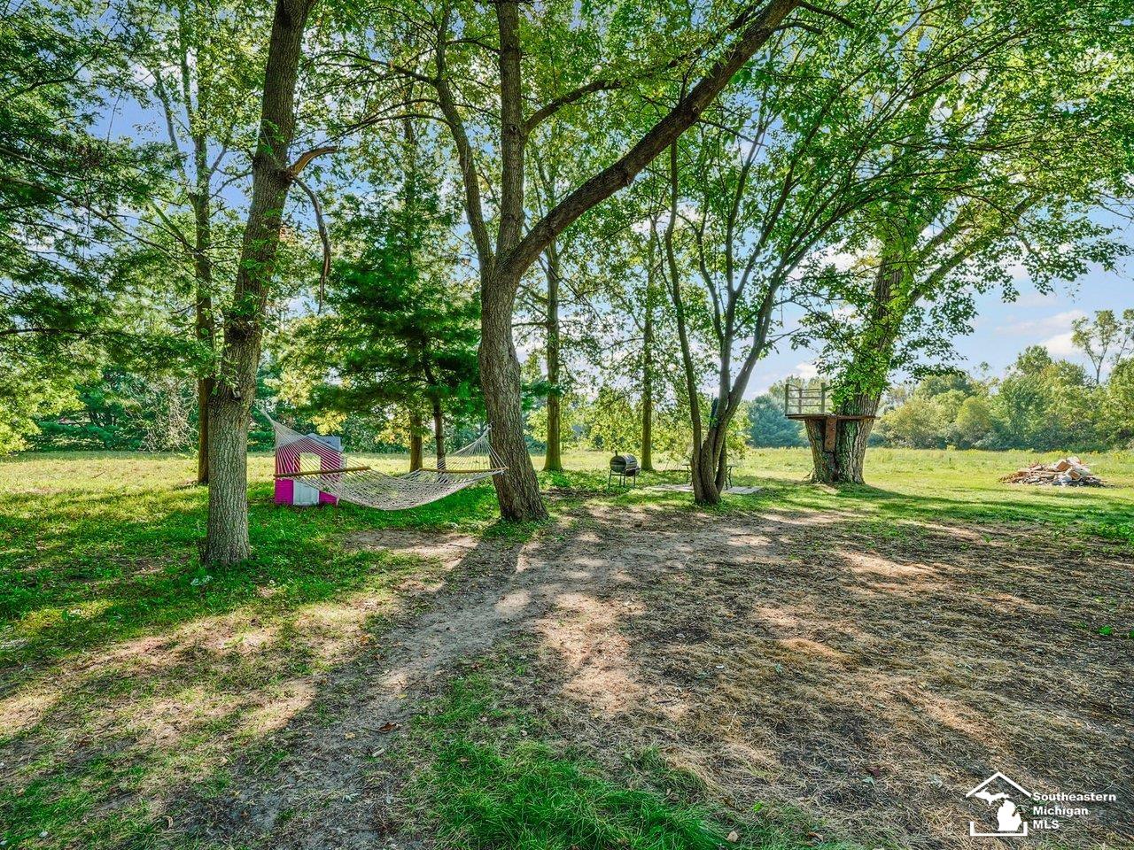 109 West Dean Road Temperance, MI 48182 - Photo 29 of 49 50188992-4e947422-f8a4-405d-b960-683970c7efac.JPG