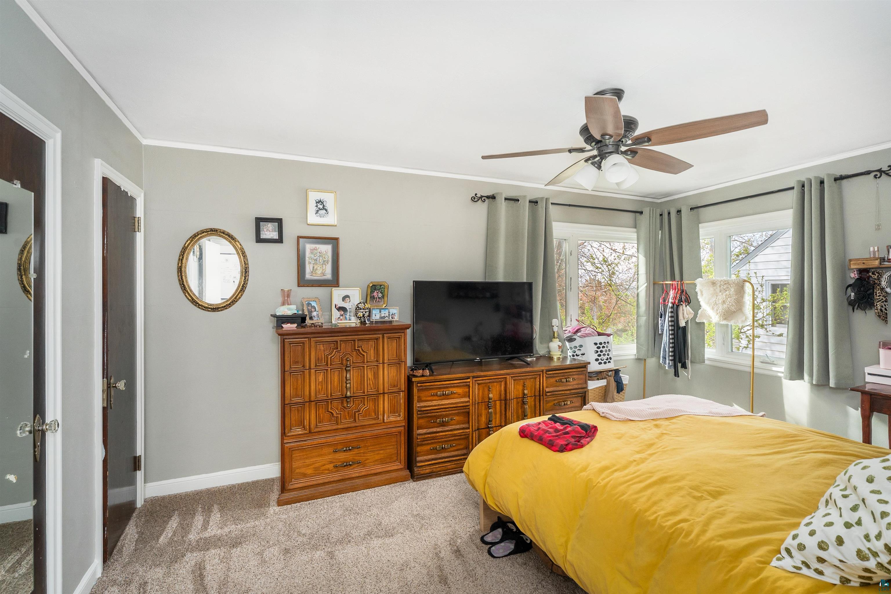 4631 London Road Duluth, MN 55804 - Photo 43 of 58