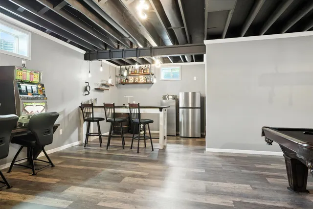 $1,099,900 | W232-s8430 Rosemary Drive, Big Bend, WI 53103