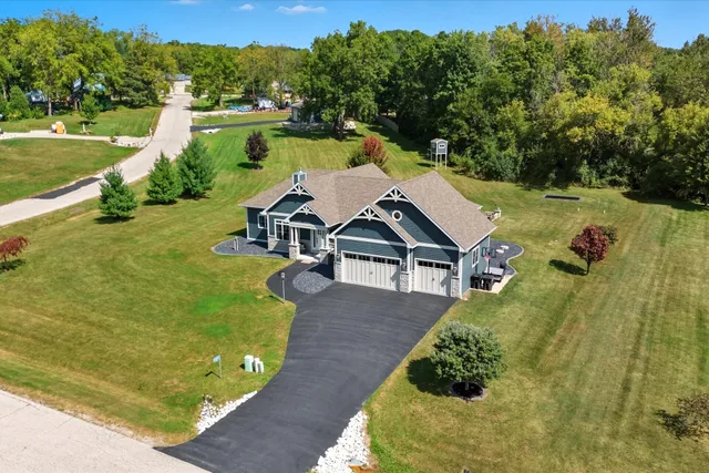 $1,099,900 | W232-s8430 Rosemary Drive, Big Bend, WI 53103
