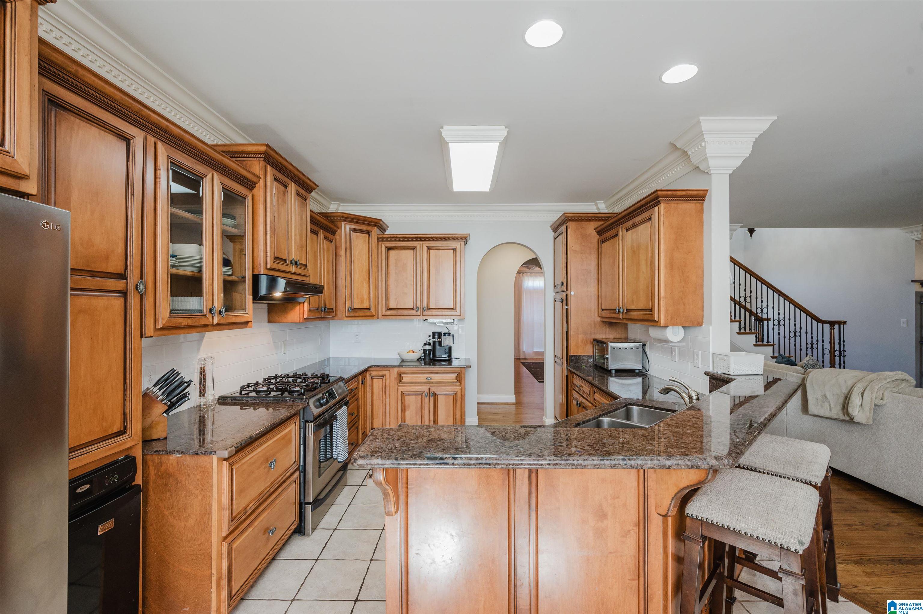 3065 Jackson Road Pinson, AL 35126 - Photo 4 of 44