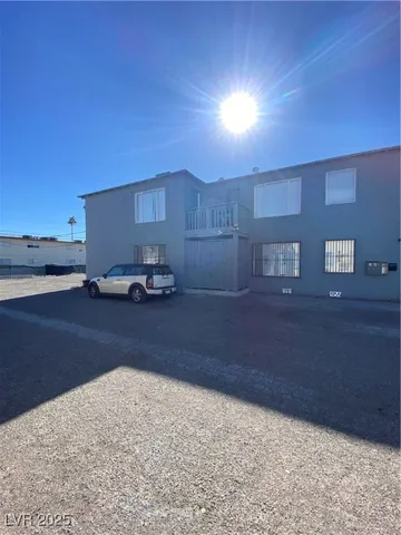 $1,050 | 1711 Santa Paula Drive, Unit B, Las Vegas, NV 89104