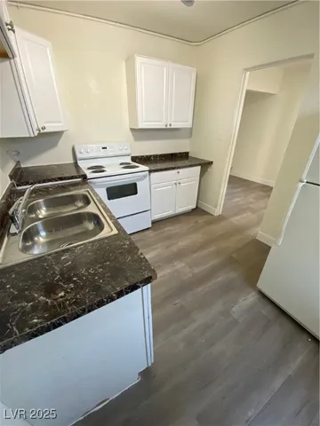 $1,050 | 1711 Santa Paula Drive, Unit B, Las Vegas, NV 89104