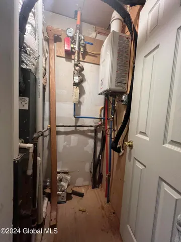 $999,999 | 474-484 4th Street, Troy, NY 12180