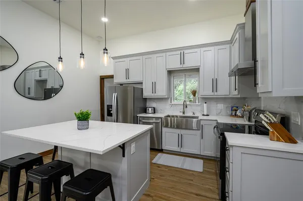 $329,000 | 150 Preston Shores Drive, Pottsboro, TX 75076