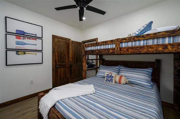 $329,000 | 150 Preston Shores Drive, Pottsboro, TX 75076