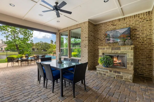 $1,795,000 | 22 Marin Creek Place, Spring, TX 77389