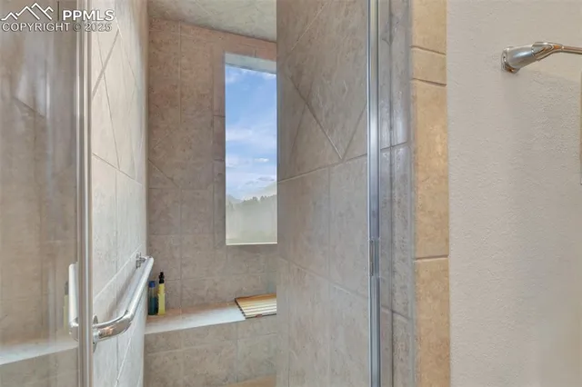 a view of an outdoor space