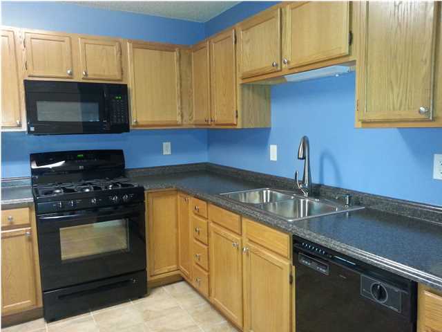 421 Springwood Way Niceville, FL 32578 - Photo 5 of 10 Gallery Image 5