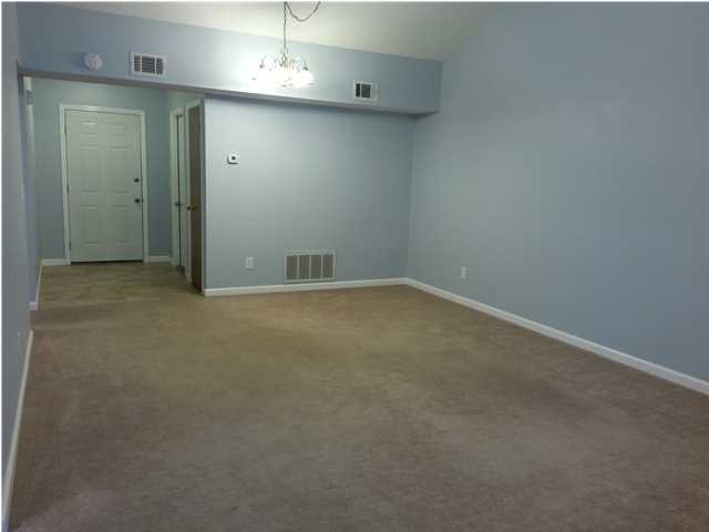 421 Springwood Way Niceville, FL 32578 - Photo 7 of 10 Gallery Image 7