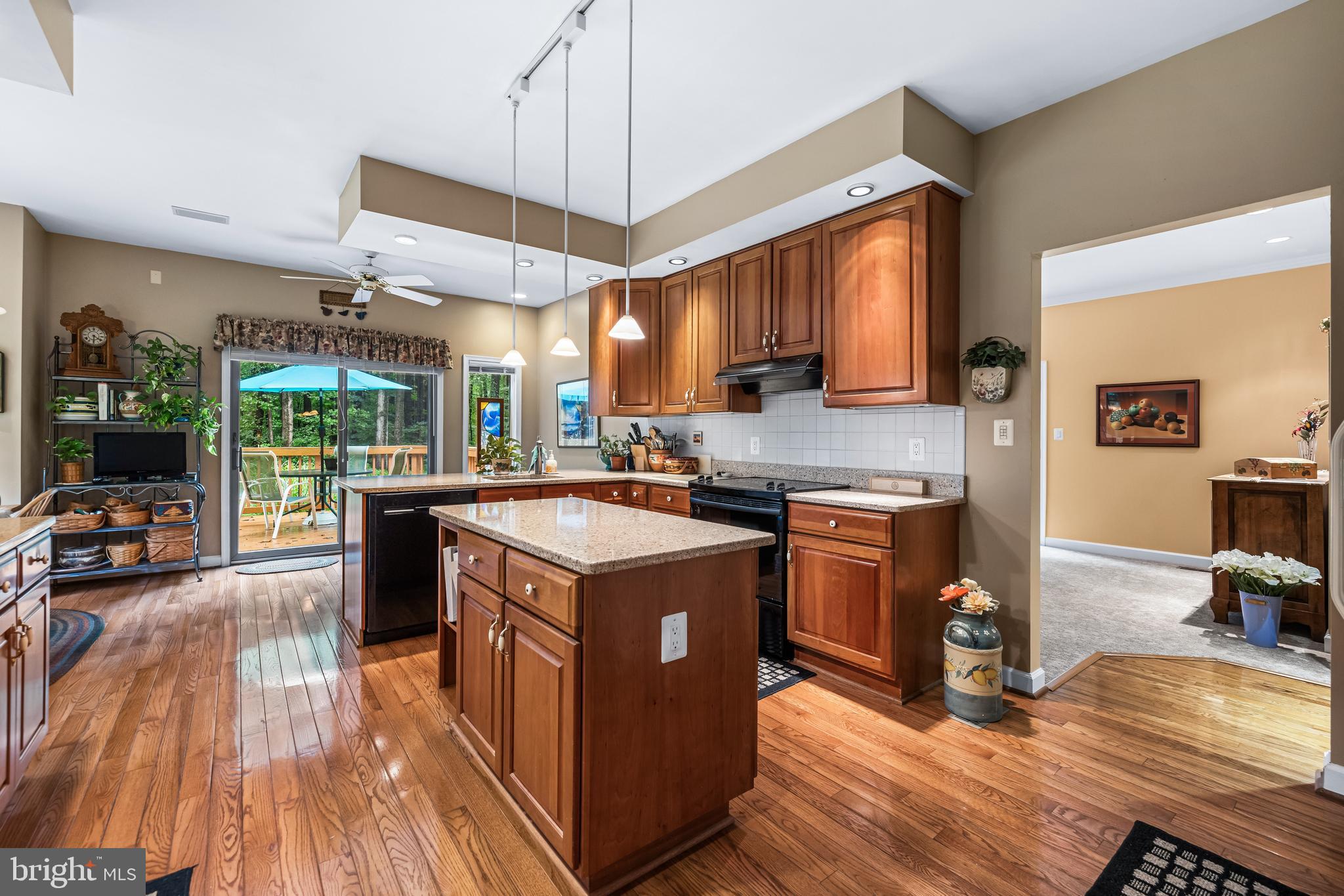 11822 Ivy Mill Road Reisterstown, MD 21136 - Photo 15 of 72 Kitchen