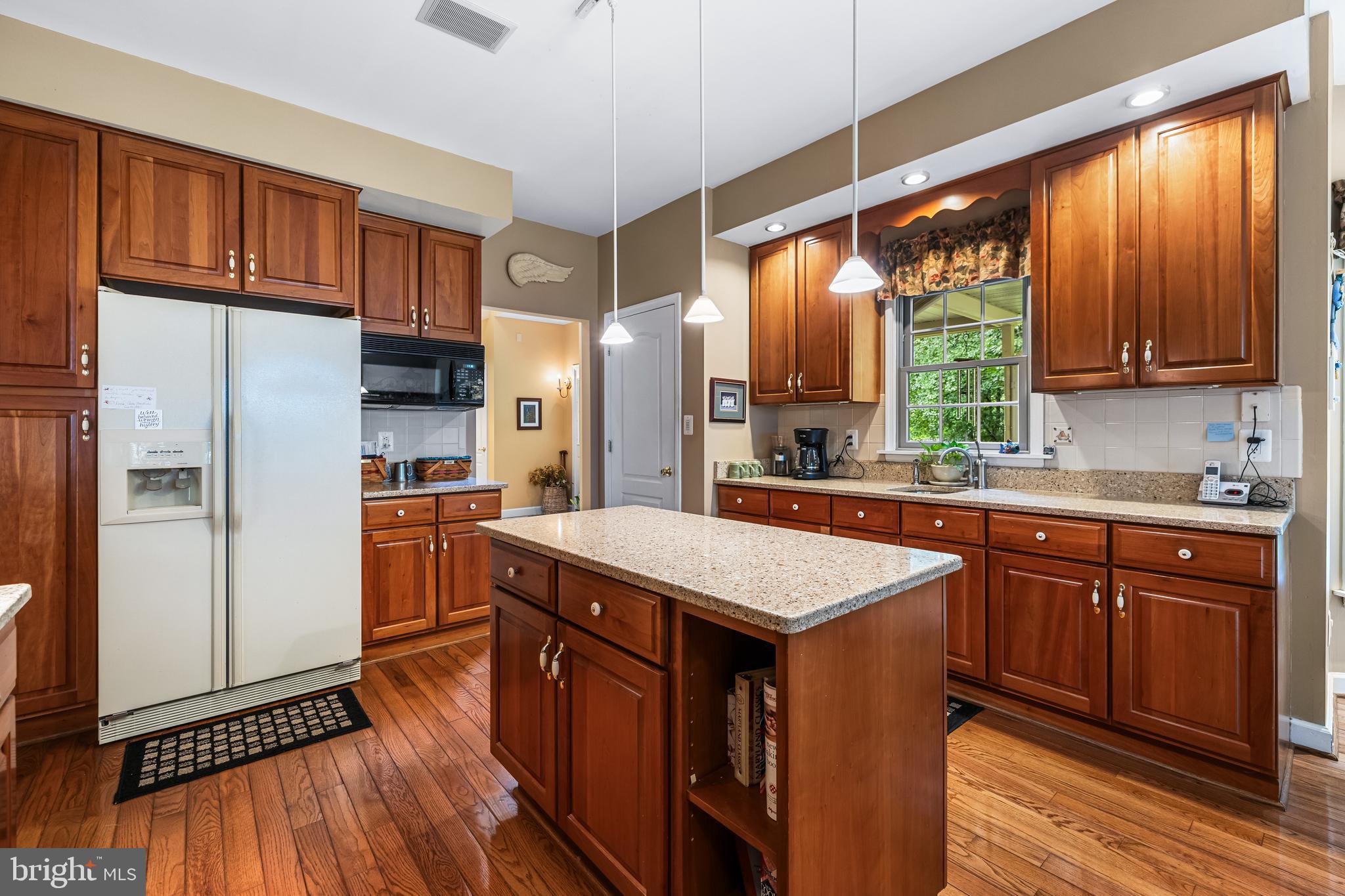 11822 Ivy Mill Road Reisterstown, MD 21136 - Photo 16 of 72 Kitchen