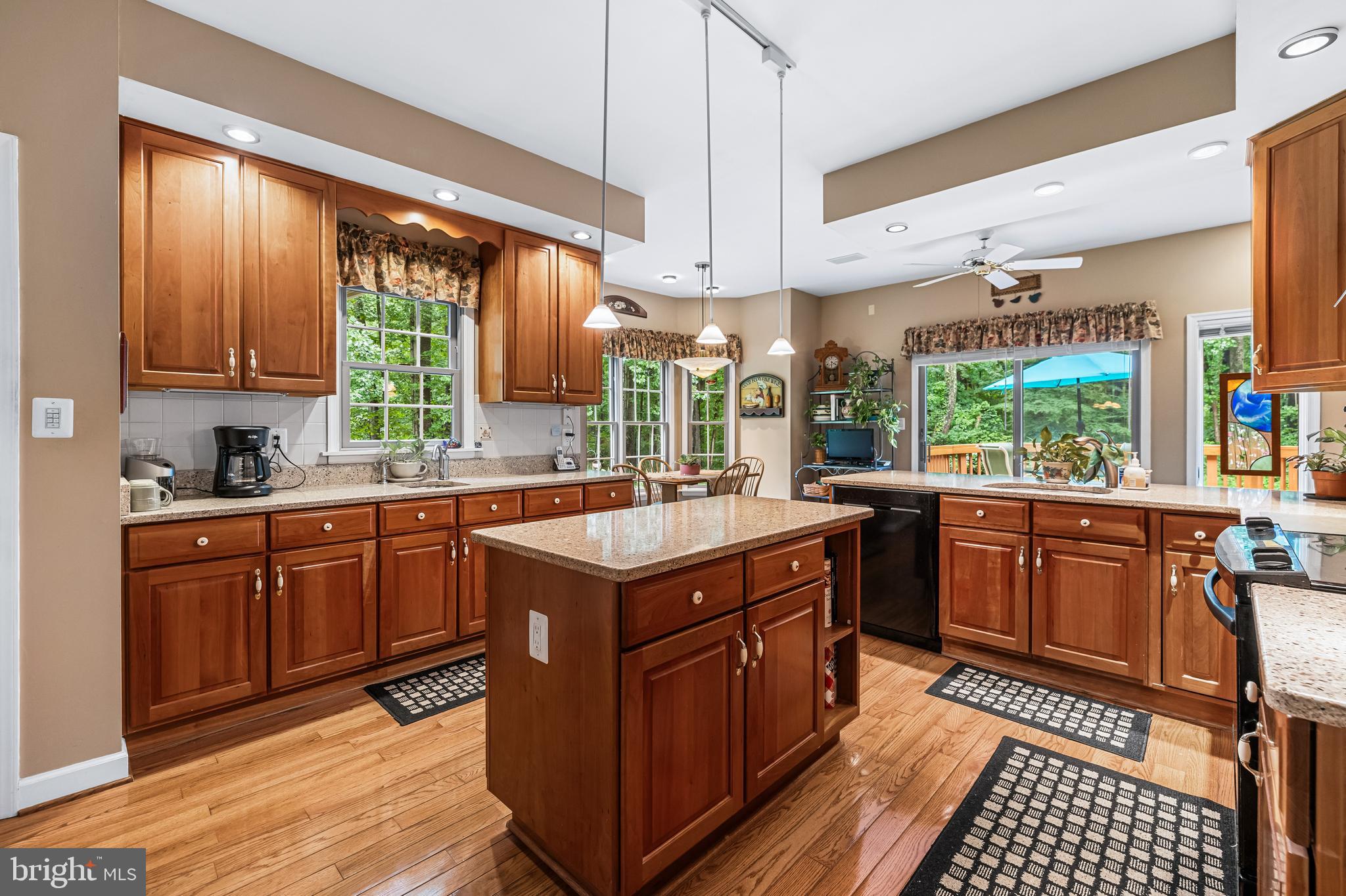 11822 Ivy Mill Road Reisterstown, MD 21136 - Photo 17 of 72 Kitchen
