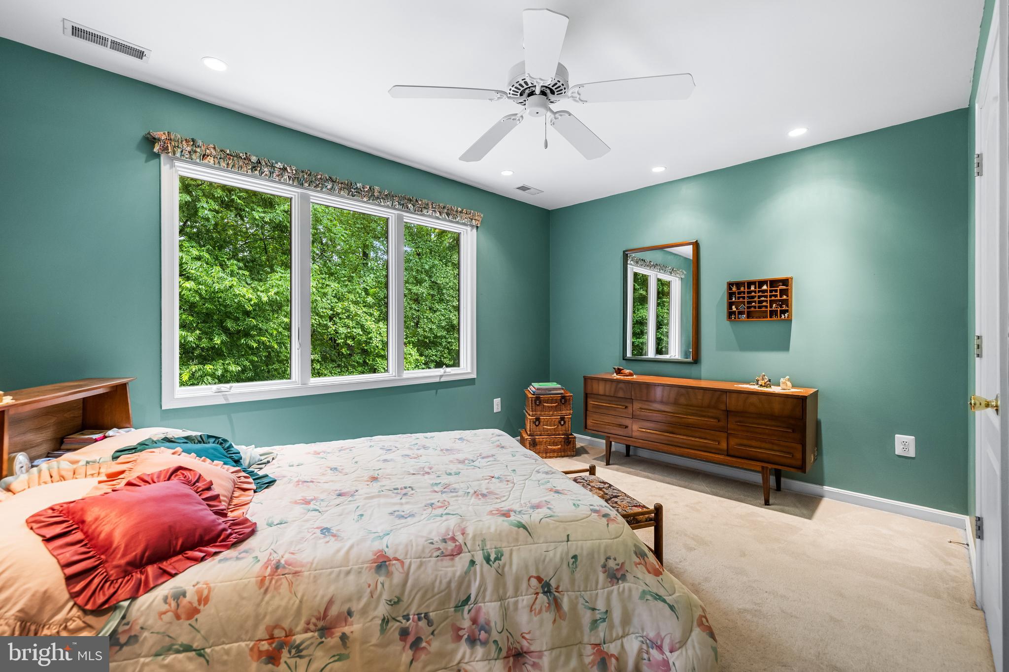 11822 Ivy Mill Road Reisterstown, MD 21136 - Photo 36 of 72 3rd Bedroom