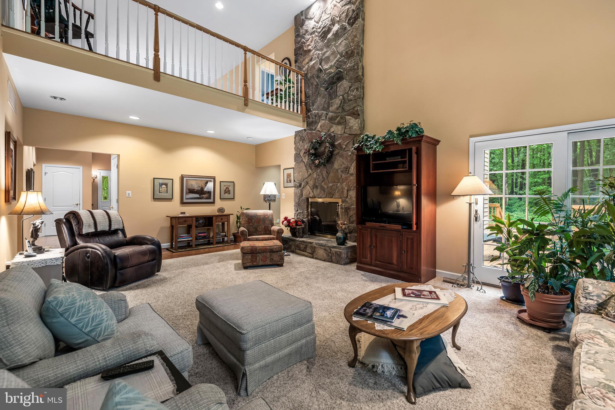 11822 Ivy Mill Road Reisterstown, MD 21136 - Photo 4 of 72 Family Room